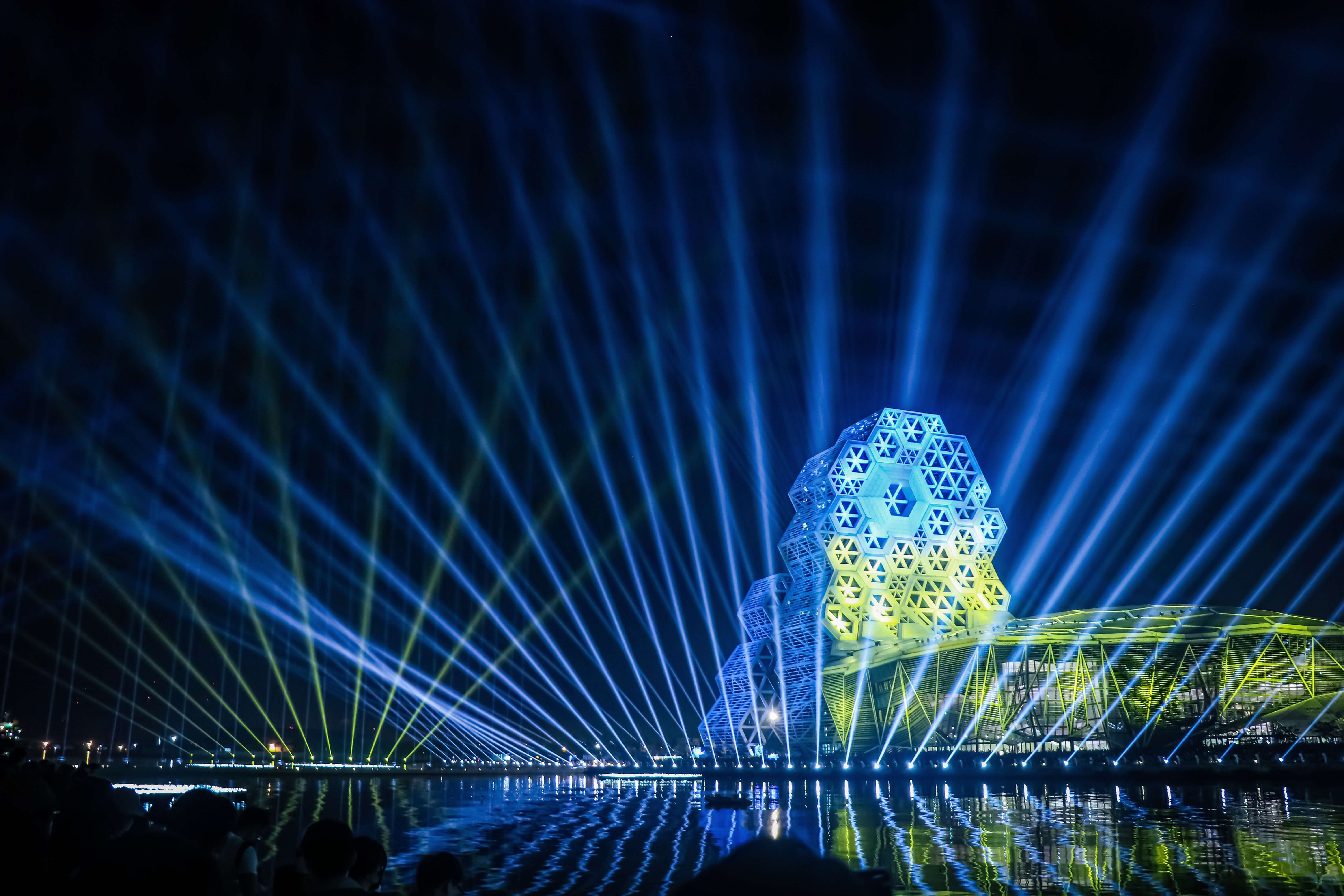 Photo Group 2nd Prize Award-winning Work Image